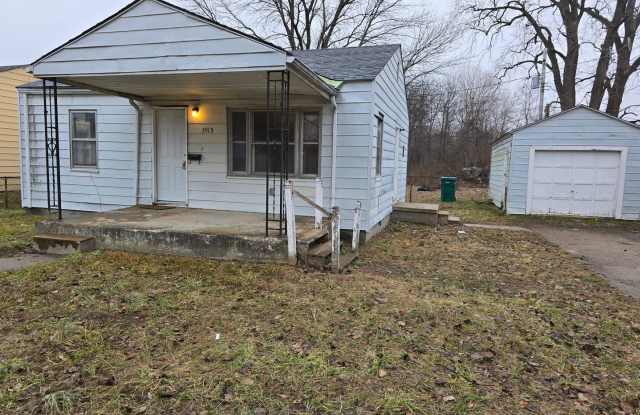 Nice 2BD/1BA
