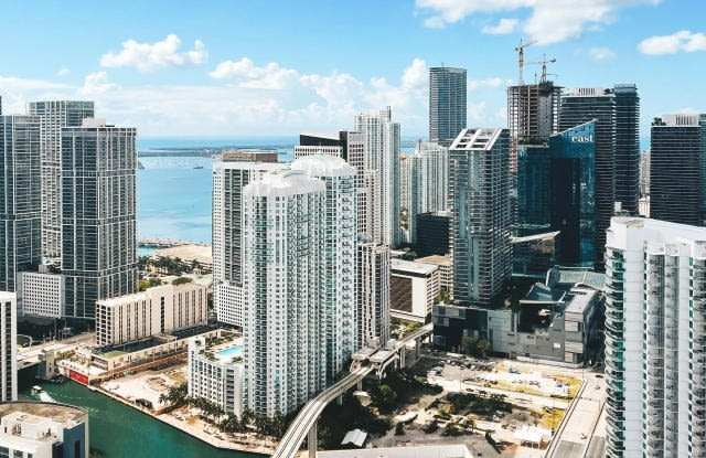 34 SW 1st St Unit E13