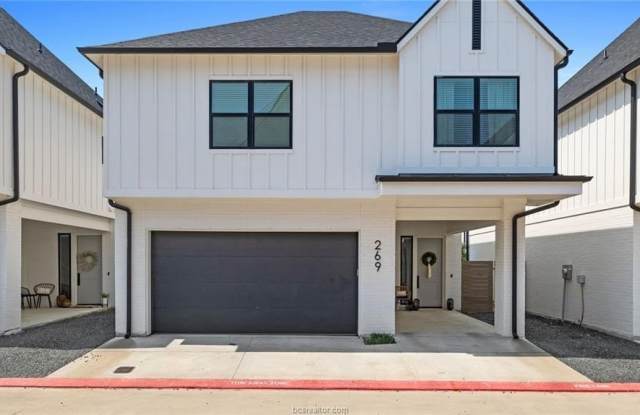 Photo of 269 Estates Circle