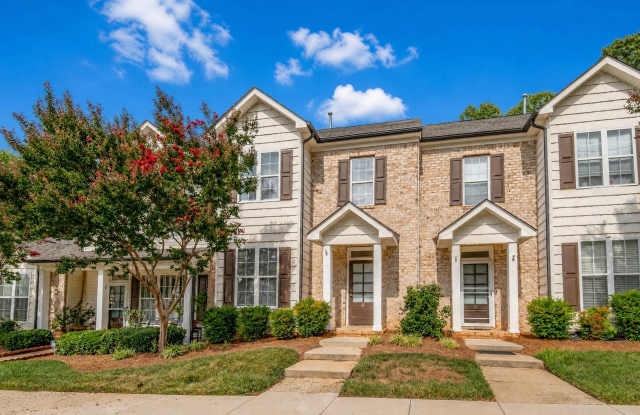 Beautifully Updated 3 Bedroom Home in a Quiet area– 8 Hydrangea Ct