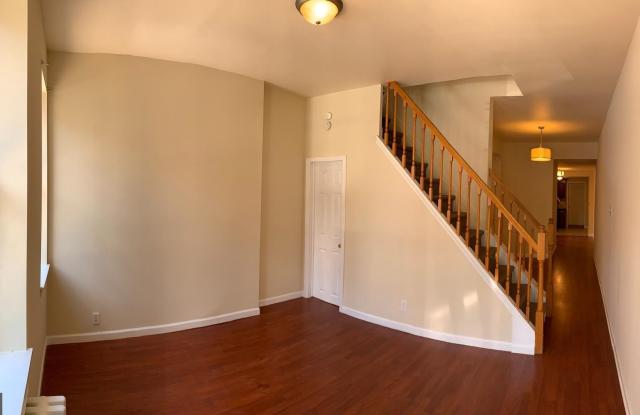 2047 E SERGEANT STREET