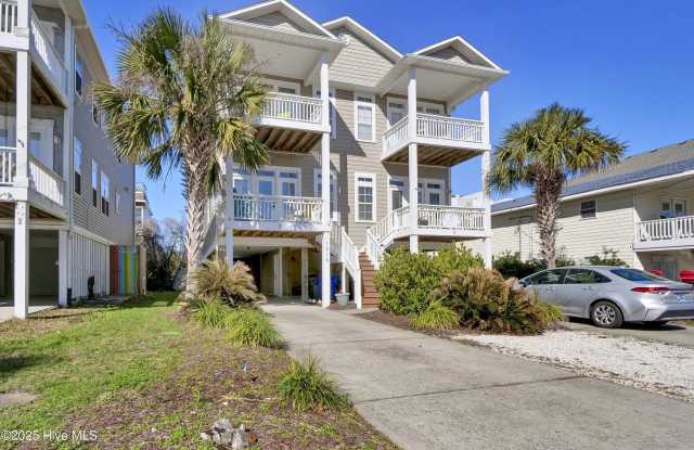 Photo of 1218 Bowfin Lane unit: 1