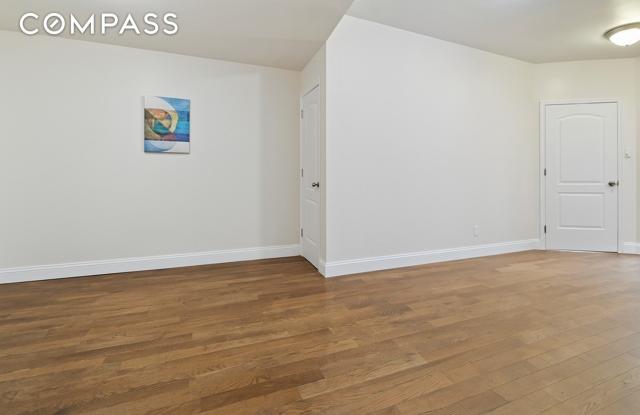 671 Metropolitan Avenue