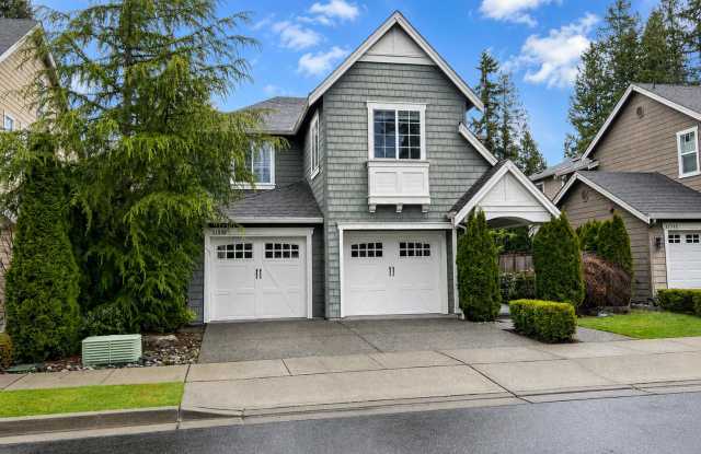 Spacious 5-Bed, 2.5-Bath Single-Family Home in Redmond