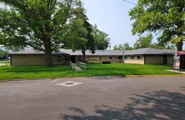 Photo of 908 Greenbrier Road