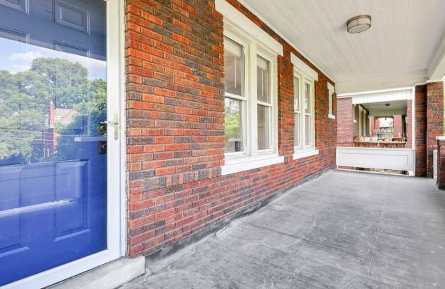 29 Winner Avenue unit: 27