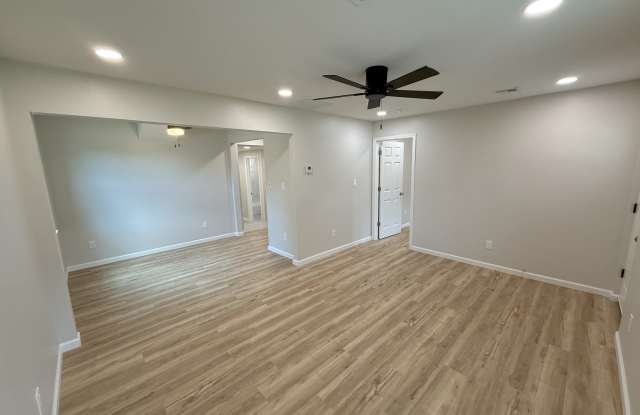 8626 Northeast 17th Street