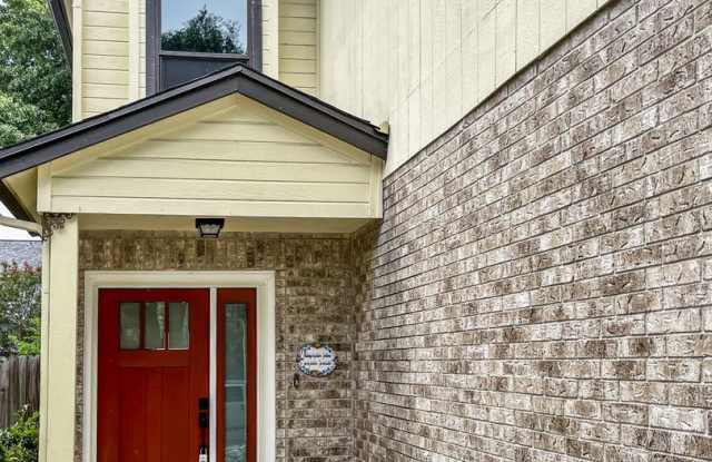 Charming Home In San Antonio