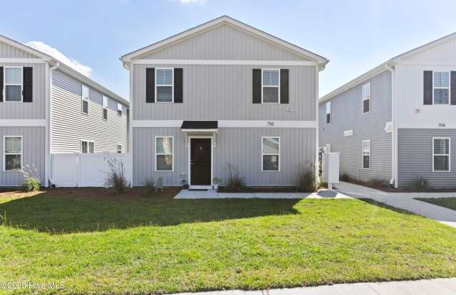 Photo of 706 Taylor Street unit: C