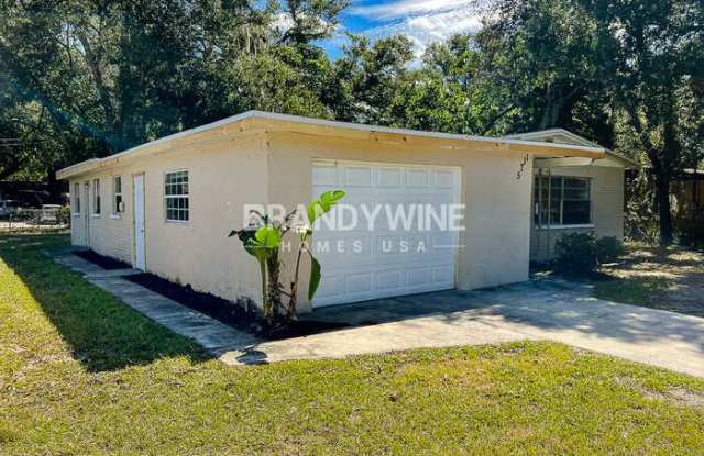 5711 North 43rd Street