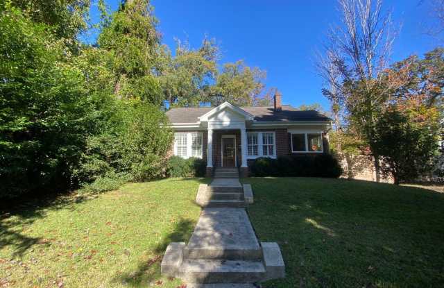 Photo of 2225 Blossom Street