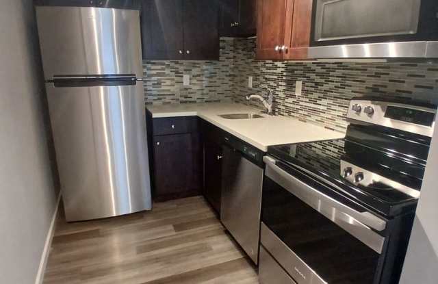 Lynn Mar Apartments - 1 Month Free Rent!!!