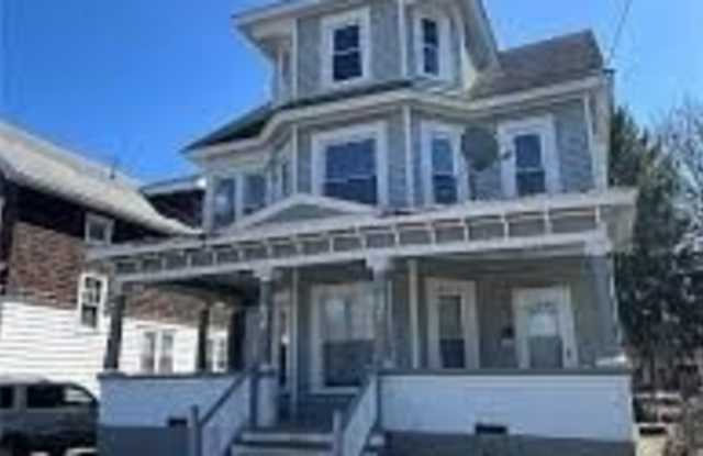 367 Furman Street