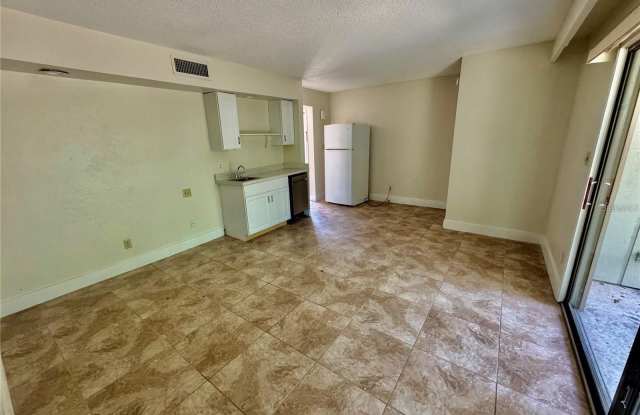 Photo of 3353 CAMELOT DRIVE