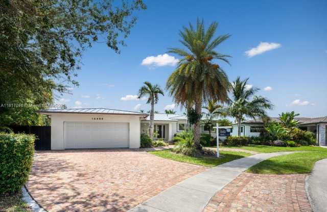 Photo of 12985 Ortega Ln