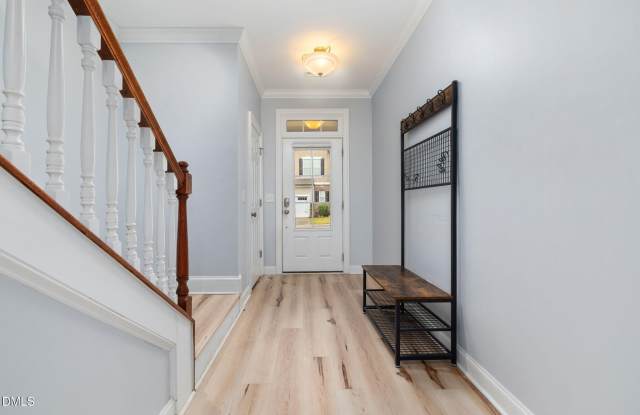 621 Fallon Grove Way