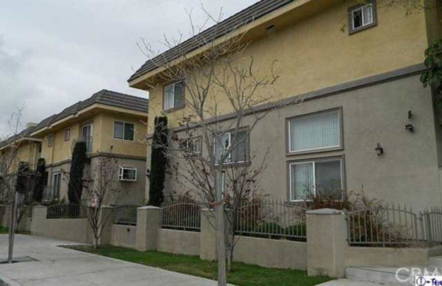 Photo of 6615 Sepulveda