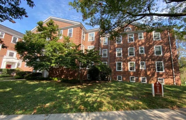 3670 38th St NW Unit E251 - 3670 38th Street Northwest, Washington, DC 20016