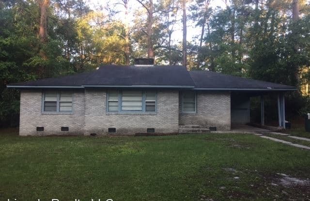 1218 Wainwright Drive* - 1218 Wainwright Drive, Valdosta, GA 31601