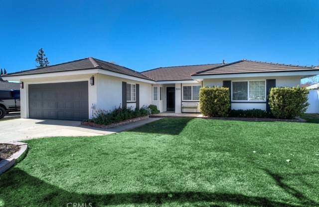 1033 Haven Avenue - 1033 Haven Avenue, Simi Valley, CA 93065