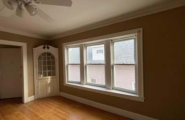 1022 North Menard Ave.