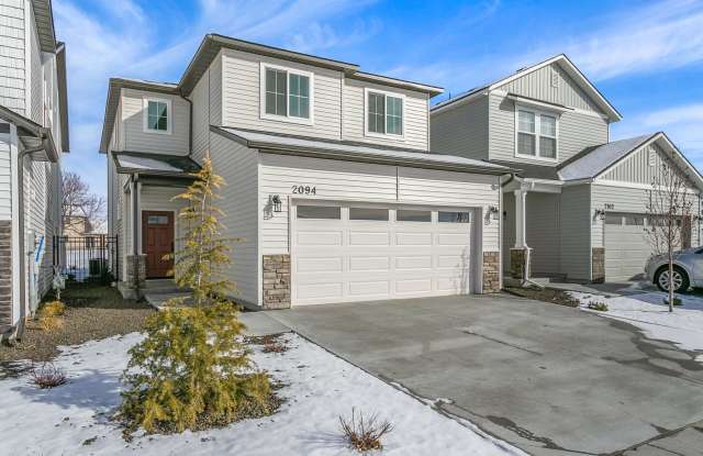 Live Effortlessly in Movado's Oasis: Carefree Fun with Pool, Parks, and More! - 2094 South Defio Place, Boise, ID 83642