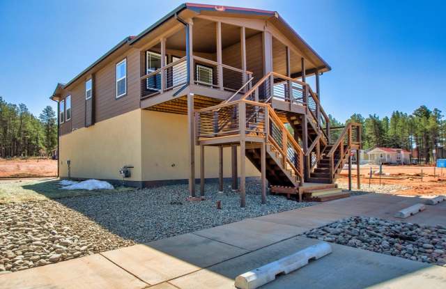 Woodland Park Townhome!