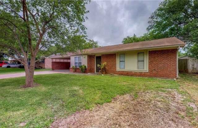 1108 Forest Glen Court