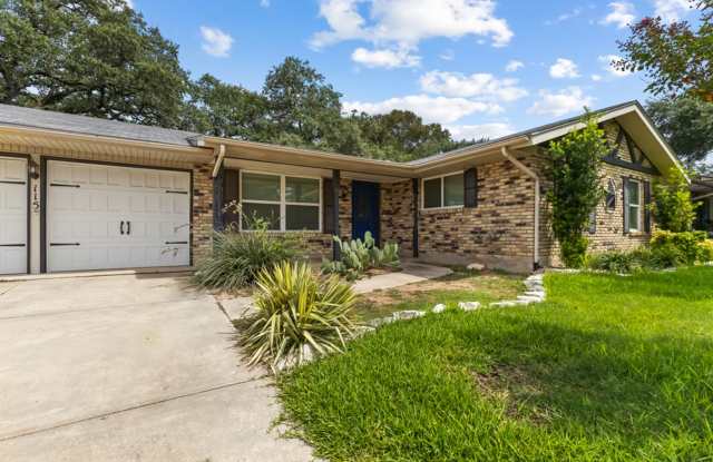 Single-Story Charm with Modern Updates & Spacious Backyard