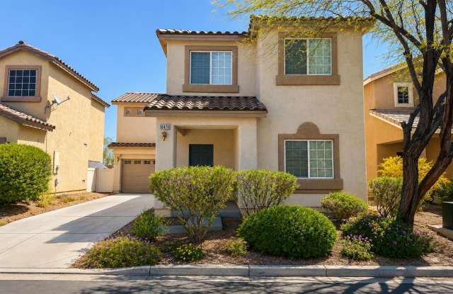 4 bedroom +Den!