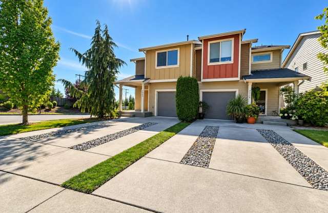 3Bd/2.5Ba Marysville Townhome