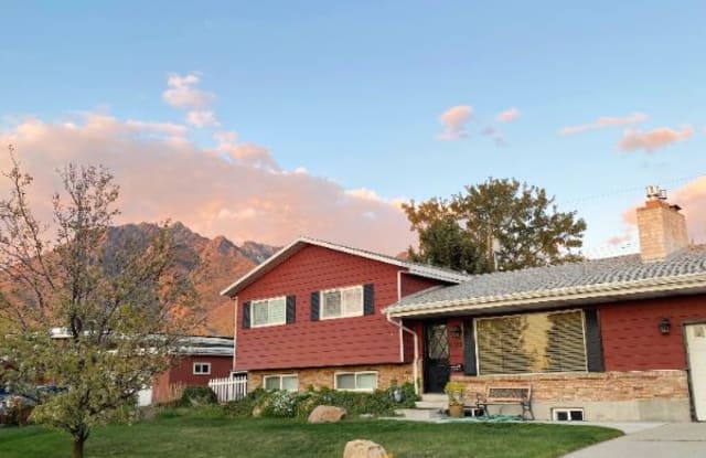 6329 S Howey Dr Top - 6329 Howey Drive, Holladay, UT 84121