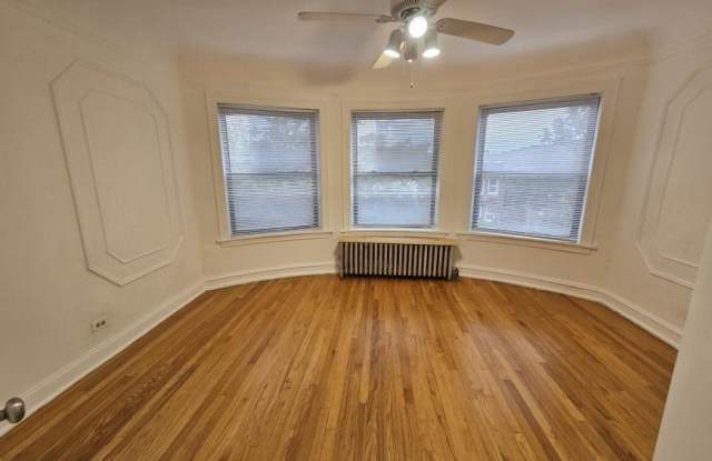 Photo of 5503 N Campbell Avenue