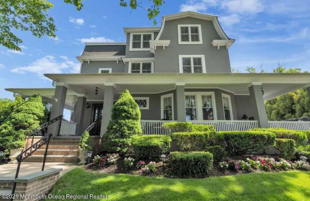 37 Ludlow Avenue
