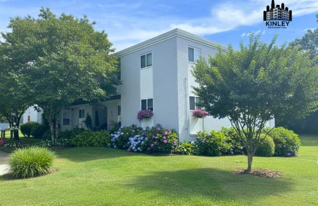 Clemmons Village Apartments