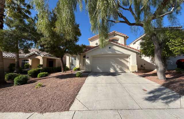 Gorgeous 3Bed/2.5Bath, 2-Story home located in Summerlin