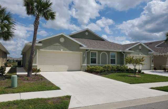 Photo of 7104 W LENOX CIRCLE