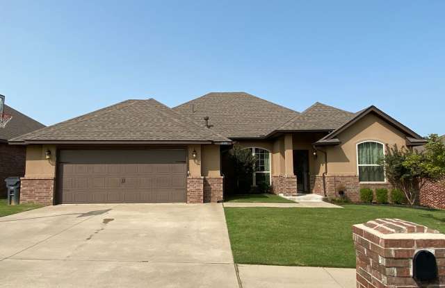 ~Just Listed!~ Beautiful 1-story ,4-bdrm, 2bath in Jenks! Hurry, This One Will Go Fast!