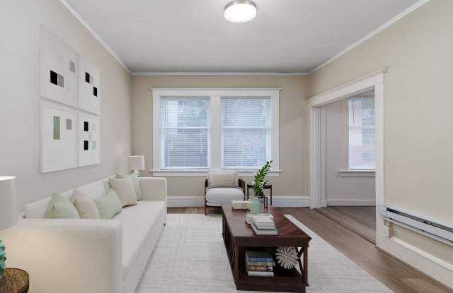 1030 LARKIN Apartments