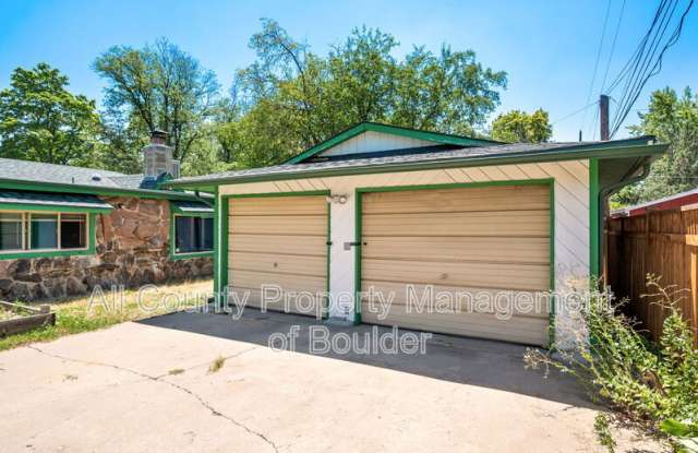 701 S MillerAve