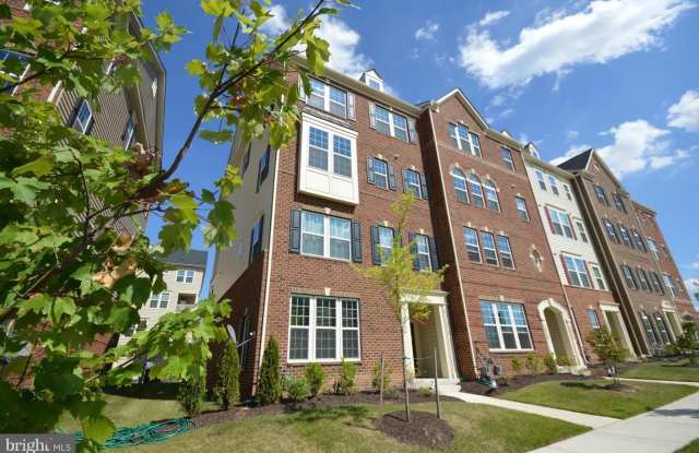 Photo of 8017 GREENBELT STATION PKWY #305B