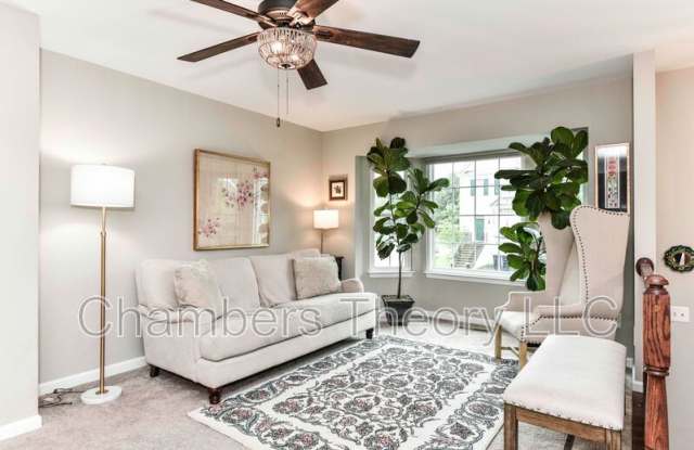 151 Hampshire Square SW