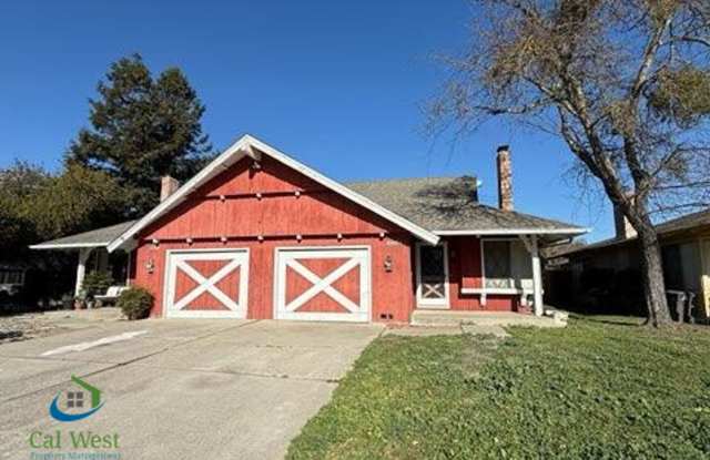 $3195 - Cute Cozy Recently Remodeled Duplex in Morgan Hill near Old Monterey
