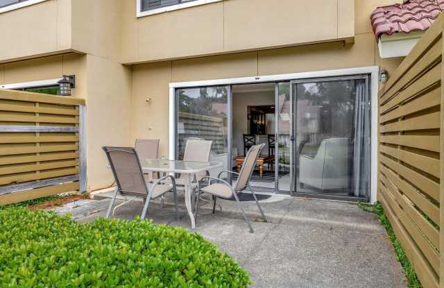 5101 Beachwalk Drive