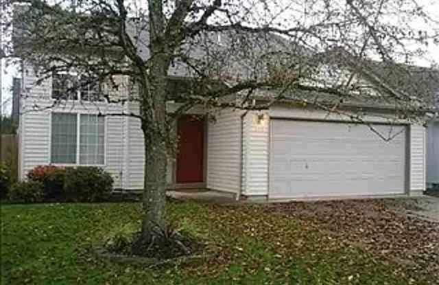 Photo of 3 Bedroom 2 Bath Renovated House with/ Fenced Backyard on Dead End Street