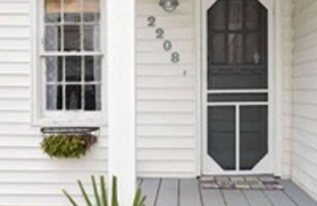 2-Bedroom Cottage in Central Savannah – Close to Hospitals, Schools & Shopping!