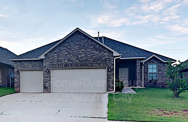 1717 Savannah Ln - 1717 Savannah Lane, Edmond, OK 73003