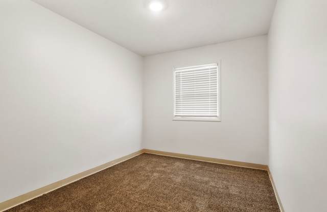 Country View Apartments