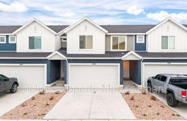 282 N Tack Ln