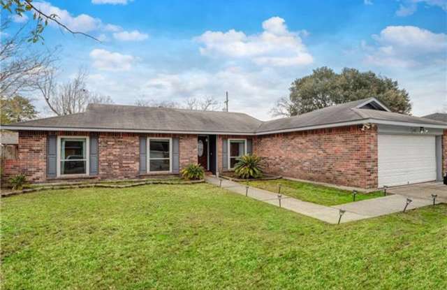 212 Melody Lane - 212 Melody Lane, Slidell, LA 70458